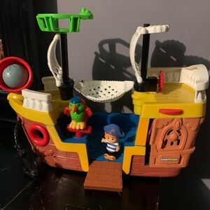 Vintage Fisher Price Little People Pirate Ship W/ 2 Figures Not Working